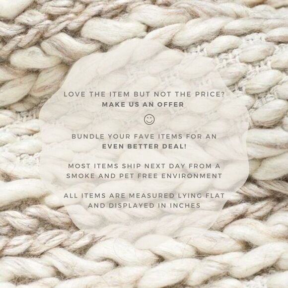 Living Doll Red Mock Neck Ribbed Knit Top L - Picture 7 of 7